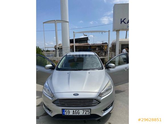 Araç acil satılık tır o yüzden fiyat uygun tutulmuştSahibinden Ford Focus 1.6 TDCi Style 2015 
Model Tekirdağ 175.000 km
Yok bu fiyata ilk gelen alır 