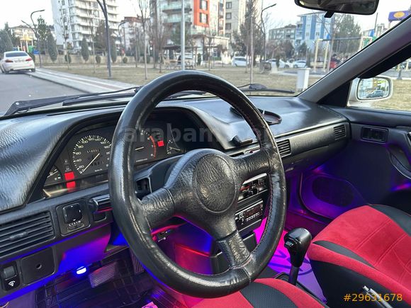Sahibinden Mazda 323 1.6 GLX Klimalı 1992    Model 