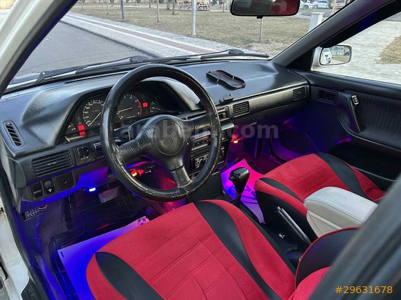 Sahibinden Mazda 323 1.6 GLX Klimalı 1992    Model 