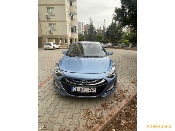 Sahibinden Hyundai i30 1.6 CRDi Style 2013 Model 