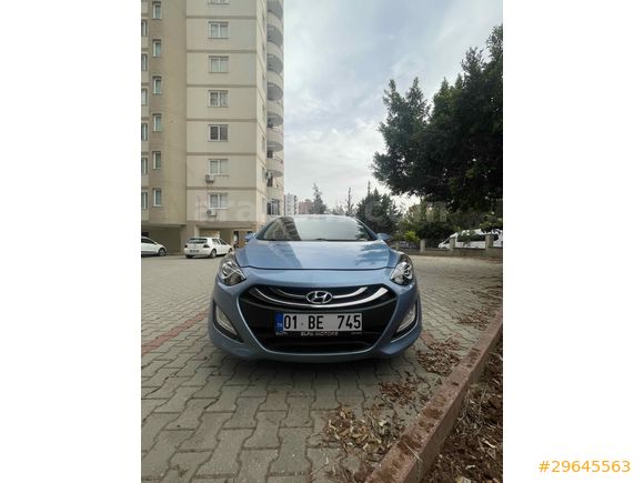 Sahibinden Hyundai i30 1.6 CRDi Style 2013 Model 