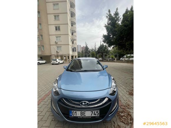 Sahibinden Hyundai i30 1.6 CRDi Style 2013 Model 