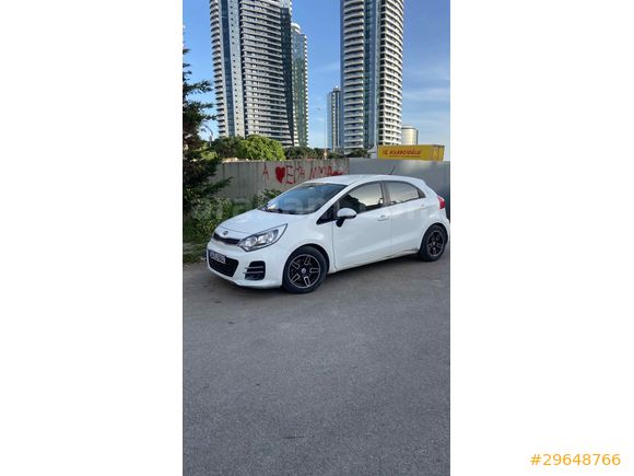 2015 Kia Rio 1.4 Concept Otomatik – Değişensiz | Tramer Yok | Dolu & Sorunsuz