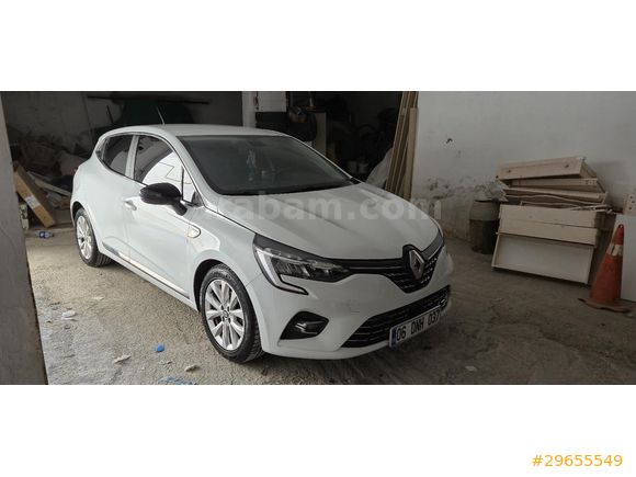 MEMURDAN Renault Clio 1.0 TCe Touch 2023 Model