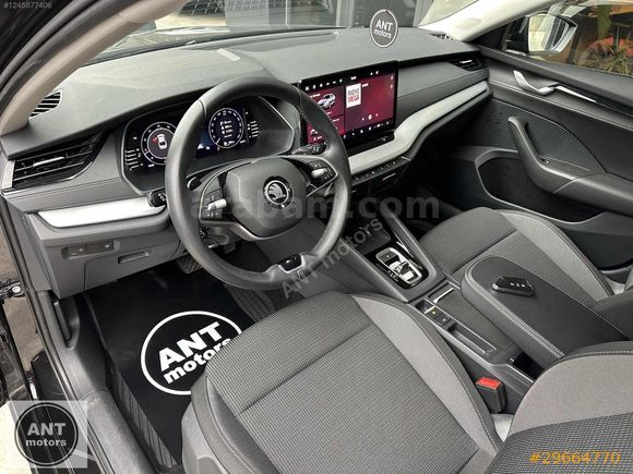 BOYASIZ 2024 SKODA OCTAVIA 1.5Mhev PREMIUM+ADVANCED+PERDE+ISITMA