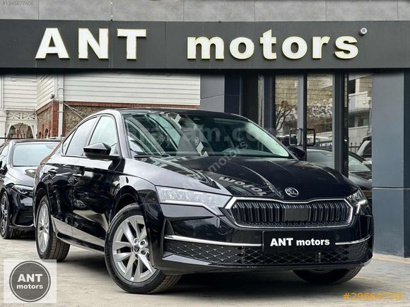 BOYASIZ 2024 SKODA OCTAVIA 1.5Mhev PREMIUM+ADVANCED+PERDE+ISITMA