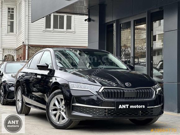 BOYASIZ 2024 SKODA OCTAVIA 1.5Mhev PREMIUM+ADVANCED+PERDE+ISITMA