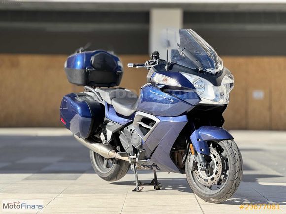 MotoFinans'tan Triumph Trophy, Minibüs takaslı senetle motor