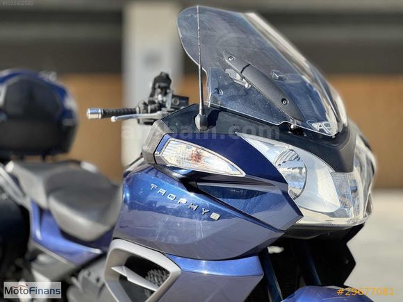 MotoFinans'tan Triumph Trophy, Minibüs takaslı senetle motor