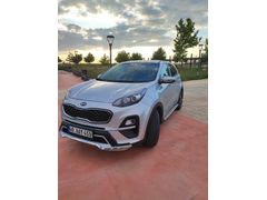 İlk Sahibinden | Kia Sportage Cool | Hatasız Boyasız | Full Bakımlı & Ekstra Donanımlı