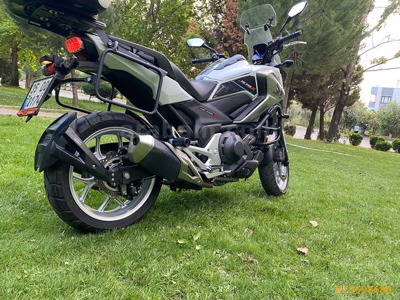 Sahibinden Honda NC 750 X DCT  Temiz sıfır ayarında tramersiz