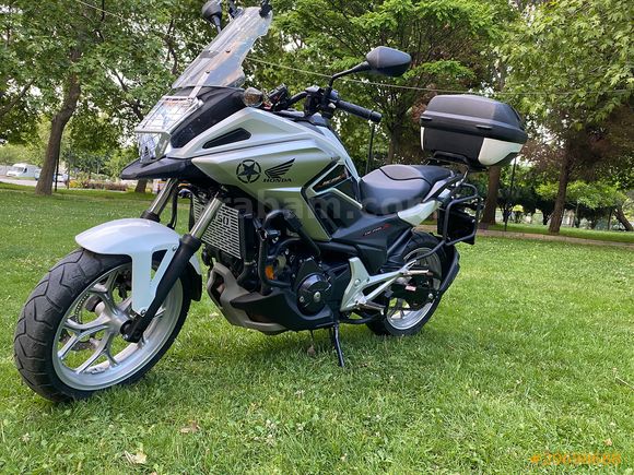 Sahibinden Honda NC 750 X DCT  Temiz sıfır ayarında tramersiz