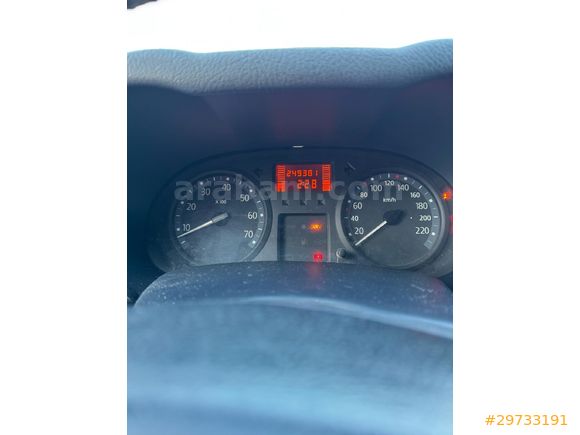 Sahibinden Renault Clio 1.2 Authentique 2005 Model