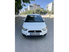 Mitsubishi Colt 1.3 2012 Model 