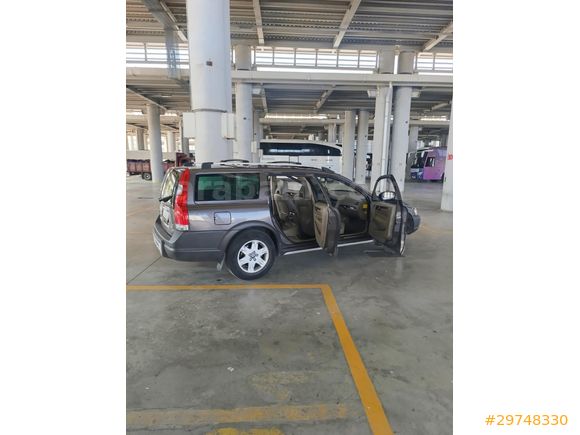 Sahibinden Volvo XC70 2.5 T 2005 Model