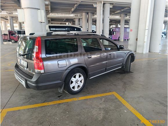 Sahibinden Volvo XC70 2.5 T 2005 Model