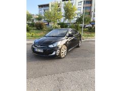 Sahibinden Hyundai Accent Blue 1.6 CRDI Mode Plus 2012 Model