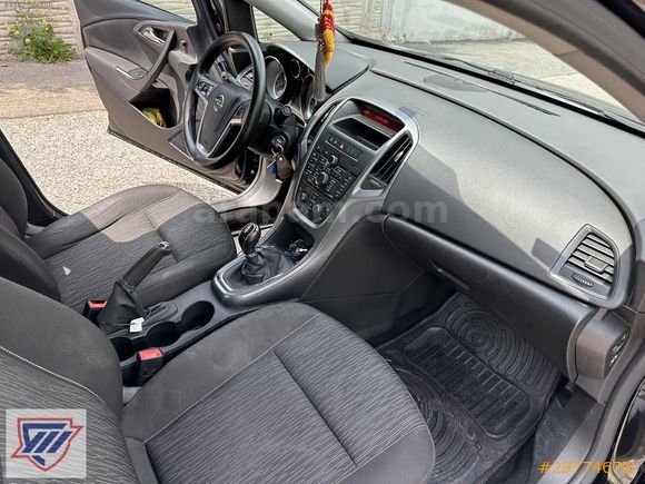 HATASIZ OPEL ASTRA EDİTİON 1.6 BENZİN / LPG
