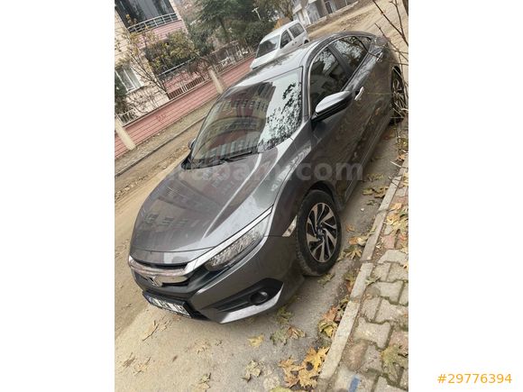 Sahibinden Honda Civic 1.6 i-VTEC Executive 2018 Model Batman Füme