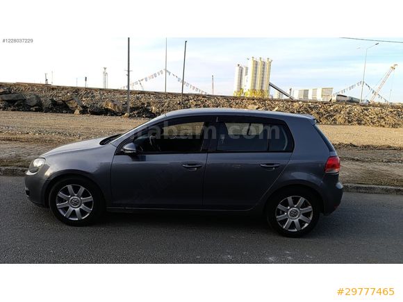 2010 MODEL GOLF 6 OTOMATİK VİTES DEĞİŞEN YOK HASAR BIN TL TEMİZ