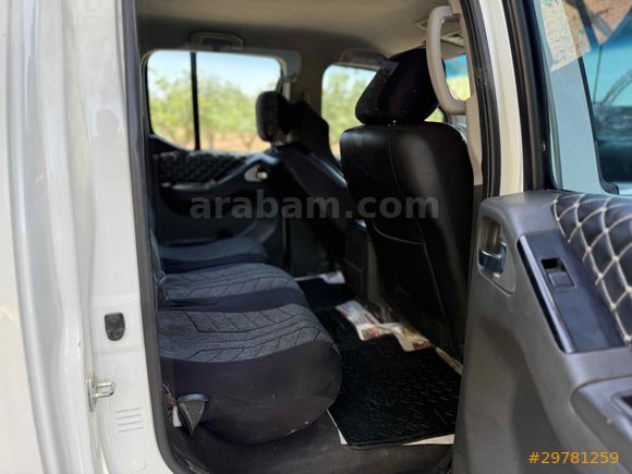 Galeriden Nissan Navara 2.5 D 4x2 SE 2011 Model Gaziantep