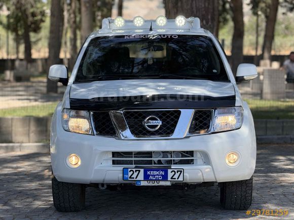 Galeriden Nissan Navara 2.5 D 4x2 SE 2011 Model Gaziantep