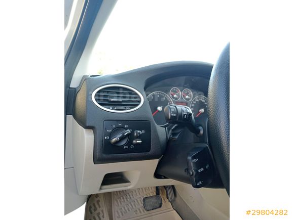 Sahibinden Ford Focus 1.6 Ghia 2007 Model