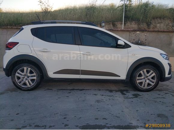 45 BİN KM DOUBLE EKRAN ARKA KAMERA 4 CAM VE AYNALAR OTOMATİK PRESTİJ DONANIM 4 KIŞLIK LASTİK + YEDEK LASTİK + YAN BASAMAK HEDİYE