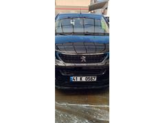 Sahibinden Peugeot Expert Traveller 2.0 BlueHDI 2017 Model
