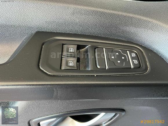 ÇINAR'DAN 2022 MODEL 87 BİNDE RENAULT TRAFİC 5+1 UZUN ŞASE