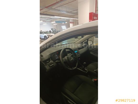 Sahibinden Renault Clio 1.0 SCe Joy 2022 Model