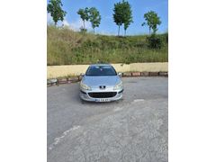 Peugeot 407 1.6 HDi Comfort 2006 Model