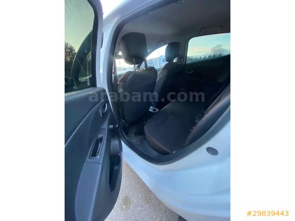Sahibinden Renault Clio 1.2 Joy 2013 Model    