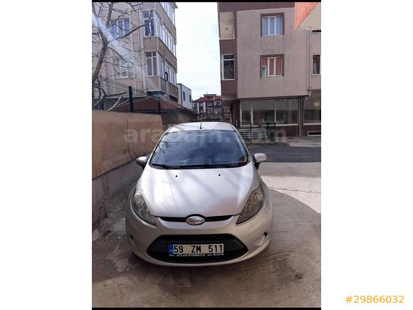  Bayandan Temiz Kullanılmış  Ford Fiesta 1.4 TDCi Trend 2010 Model 