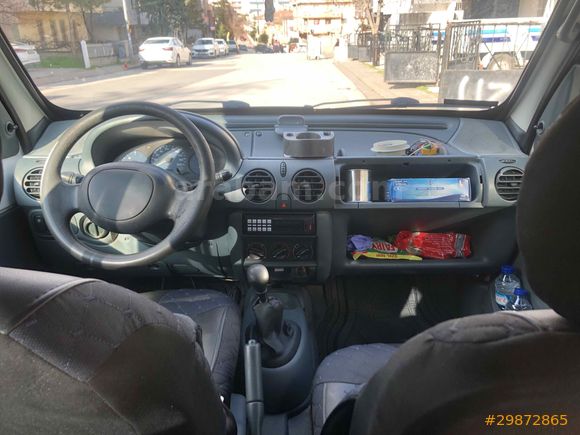 Sahibinden Renault Kangoo 1.9 DTI RXE 2000 Model 