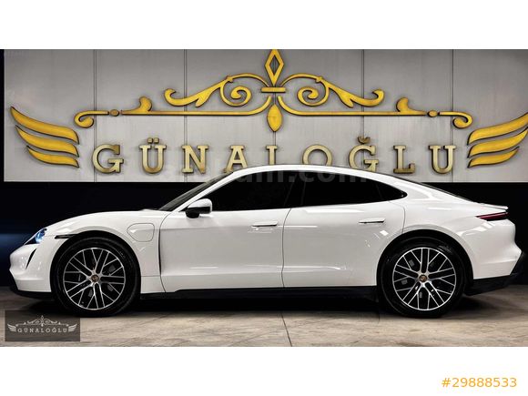 GÜNALOĞLU'dan-BAYİ ÇIKIŞLI- 516 HP-HATASIZ-38.000KM-PERFORMANCE