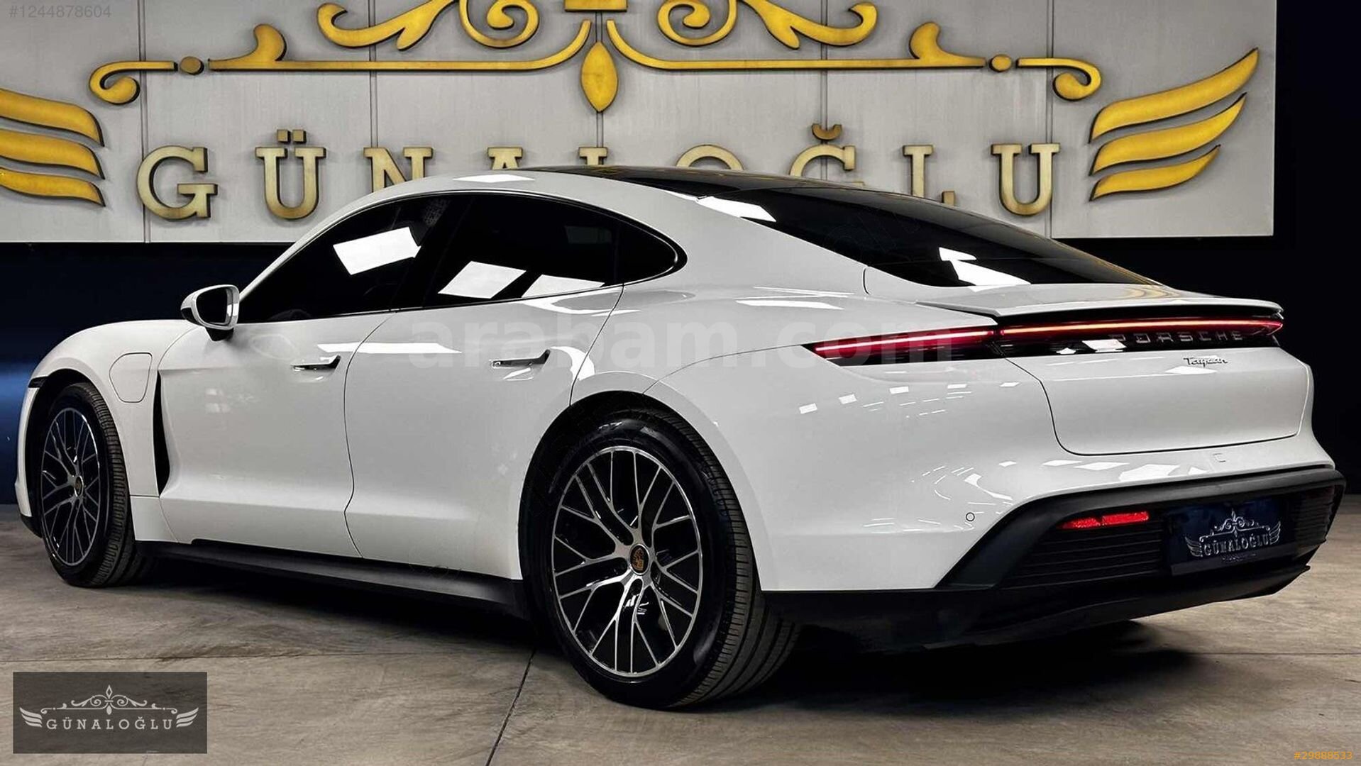 Galeriden Porsche Taycan Elektrik 2021 Model Ankara 38.000 km Beyaz 4