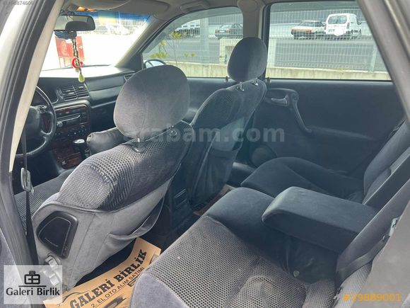 KREDİ KARTINA 12 AY TAKSİTLE 2001 MODEL OPEL VECTRA 2.0 CDX