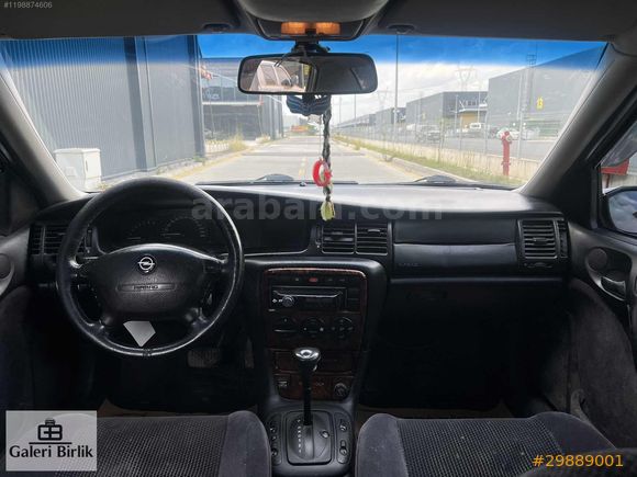 KREDİ KARTINA 12 AY TAKSİTLE 2001 MODEL OPEL VECTRA 2.0 CDX