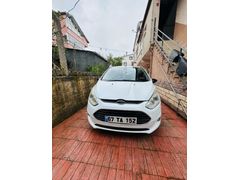 Sahibinden Ford B-Max 1.6 Titanium 2016 Model