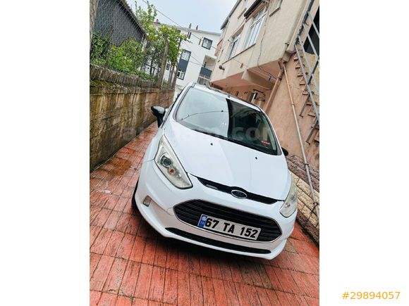 Sahibinden Ford B-Max 1.6 Titanium 2016 Model