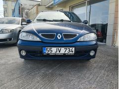 Galeriden Renault Megane 1.6 16 Walf RTE 2000 Model Sinop