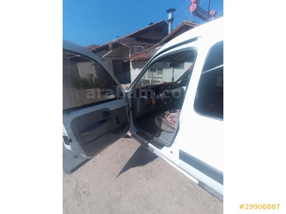 Sahibinden Renault Kangoo 1.5 dCi Expression 2010 Mode her türlü takasa açık çok acil satılık  l