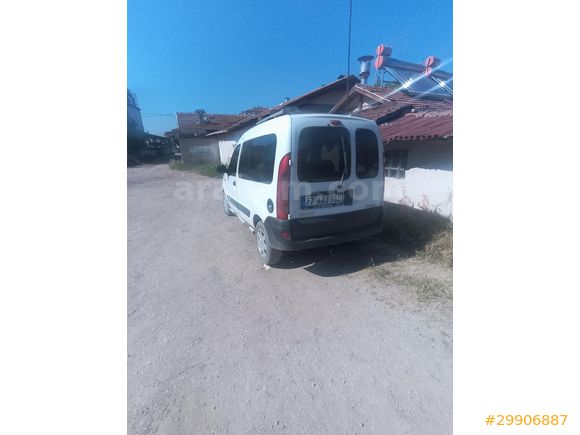 Sahibinden Renault Kangoo 1.5 dCi Expression 2010 Mode her türlü takasa açık çok acil satılık  l