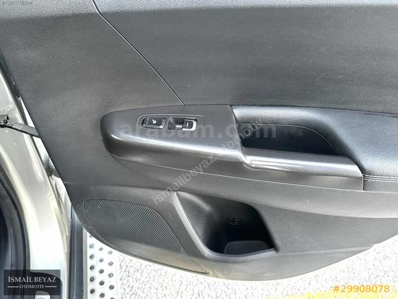 2016 MODEL OTOMATİK VİTES 70000 KM DE HATASIZ