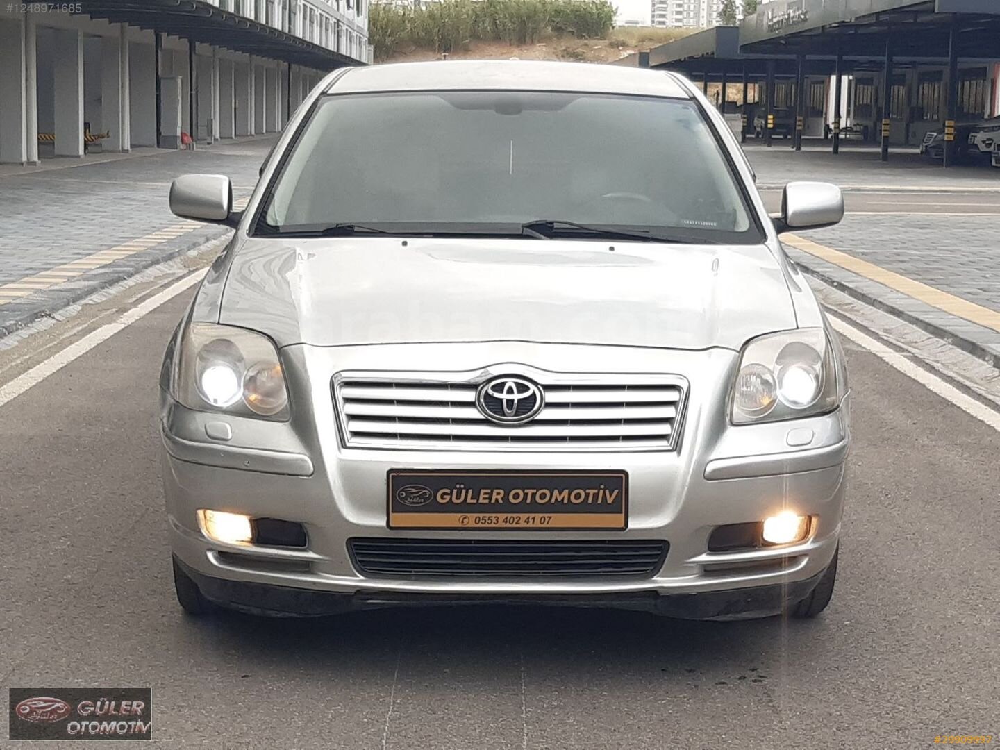 Galeriden Toyota Avensis 2.0 Elegant 2005 Model Adana 325.000 km Şampanya 1