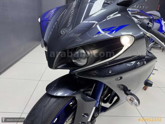 HATASIZ SERVİS BAKIMLI - 7.500- km YAMAHA YZF R1