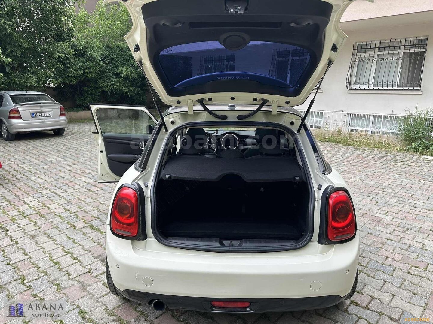 Galeriden Mini Cooper 1.5 D Pepper 2015 Model İstanbul 225.000 km Beyaz 7
