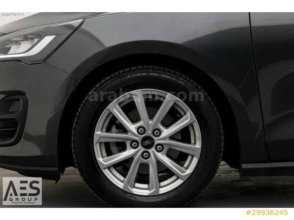 //AES OTO KİRALAMA/// FORD Focus 1.5 Tİ-VCT TREND X