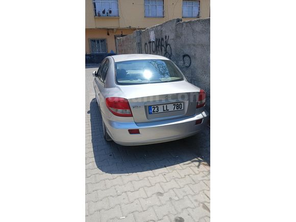 Sahibinden Kia Rio 1.5 Trend 2004 Model Adana